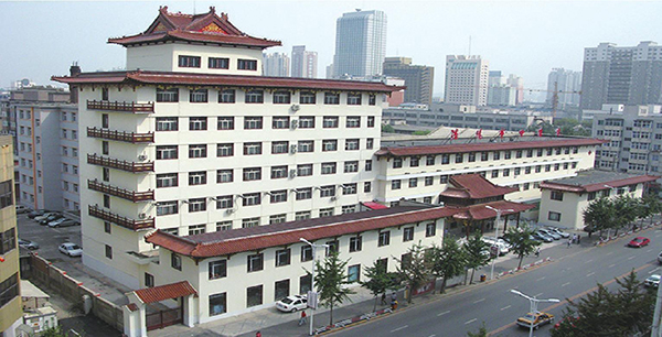be35e3fd-a87a-41b0-bbb4-bedc085ad436.jpg